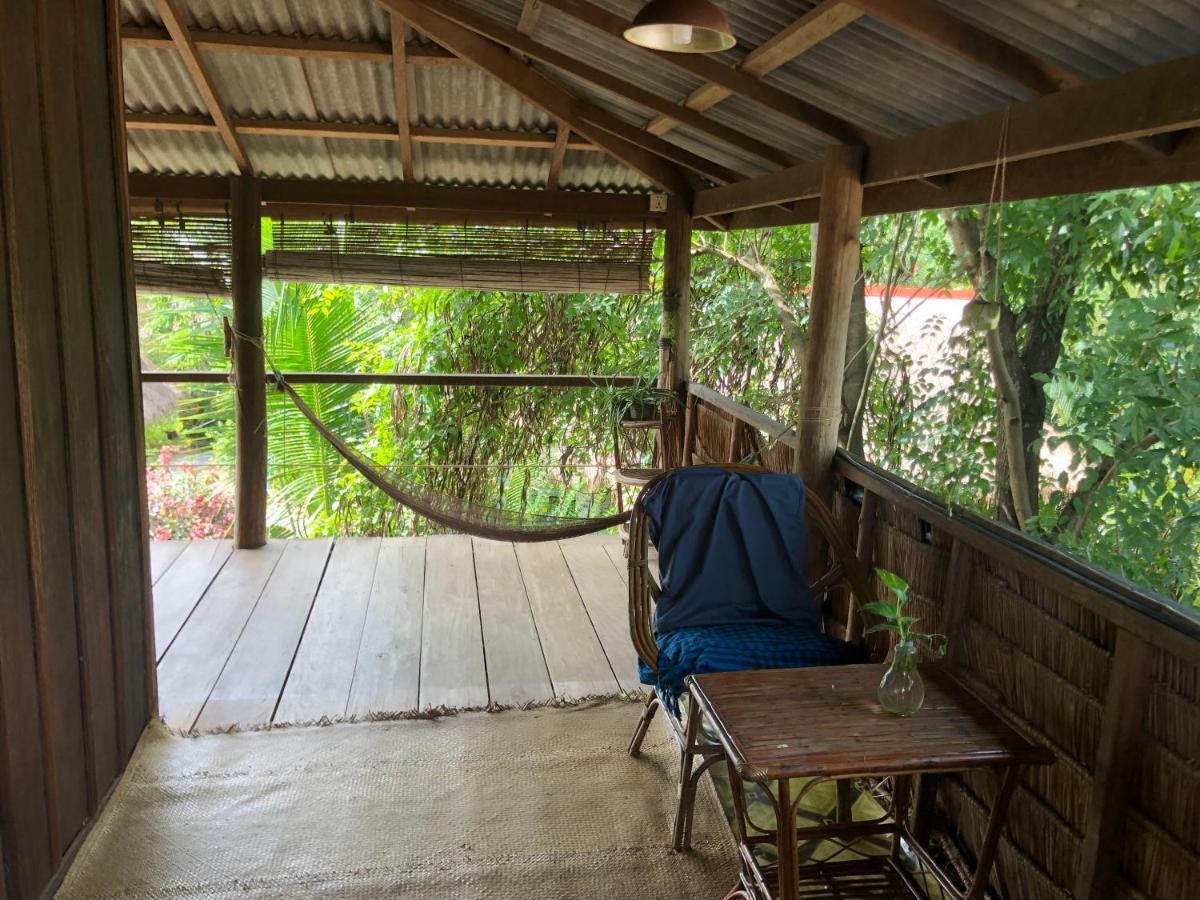Retro Kampot Guesthouse エクステリア 写真